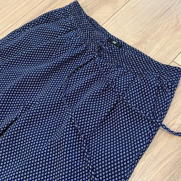 H&M Blue Elastic Drawstring Waist Harem Pants with Pockets - Picture 2 of 8